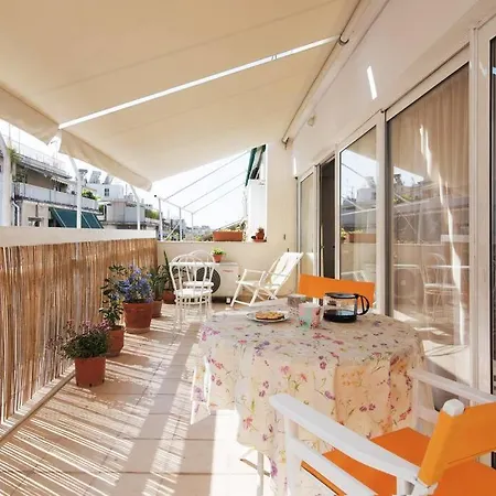 Apartment Evanthia's 2-spacious, Central, 2bdr Apart,+balcony *