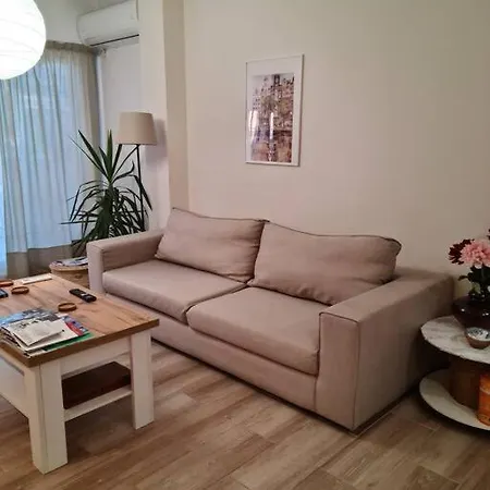 Evanthia's 2-spacious, Central, 2bdr Apart,+balcony Apartment *
