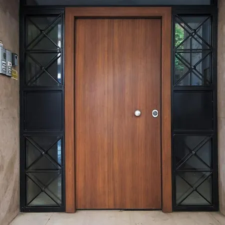 Apartamento Evanthia's 2-spacious, Central, 2bdr Apart,+balcony